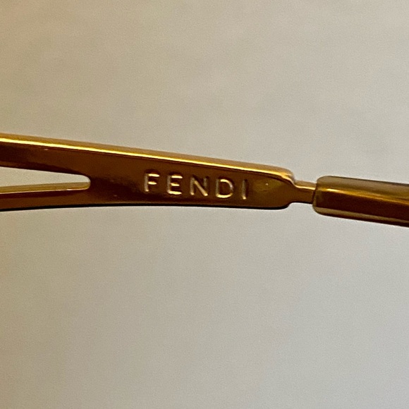 Vintage FENDI (Authentic) Sunglasses SL7463 main image 10